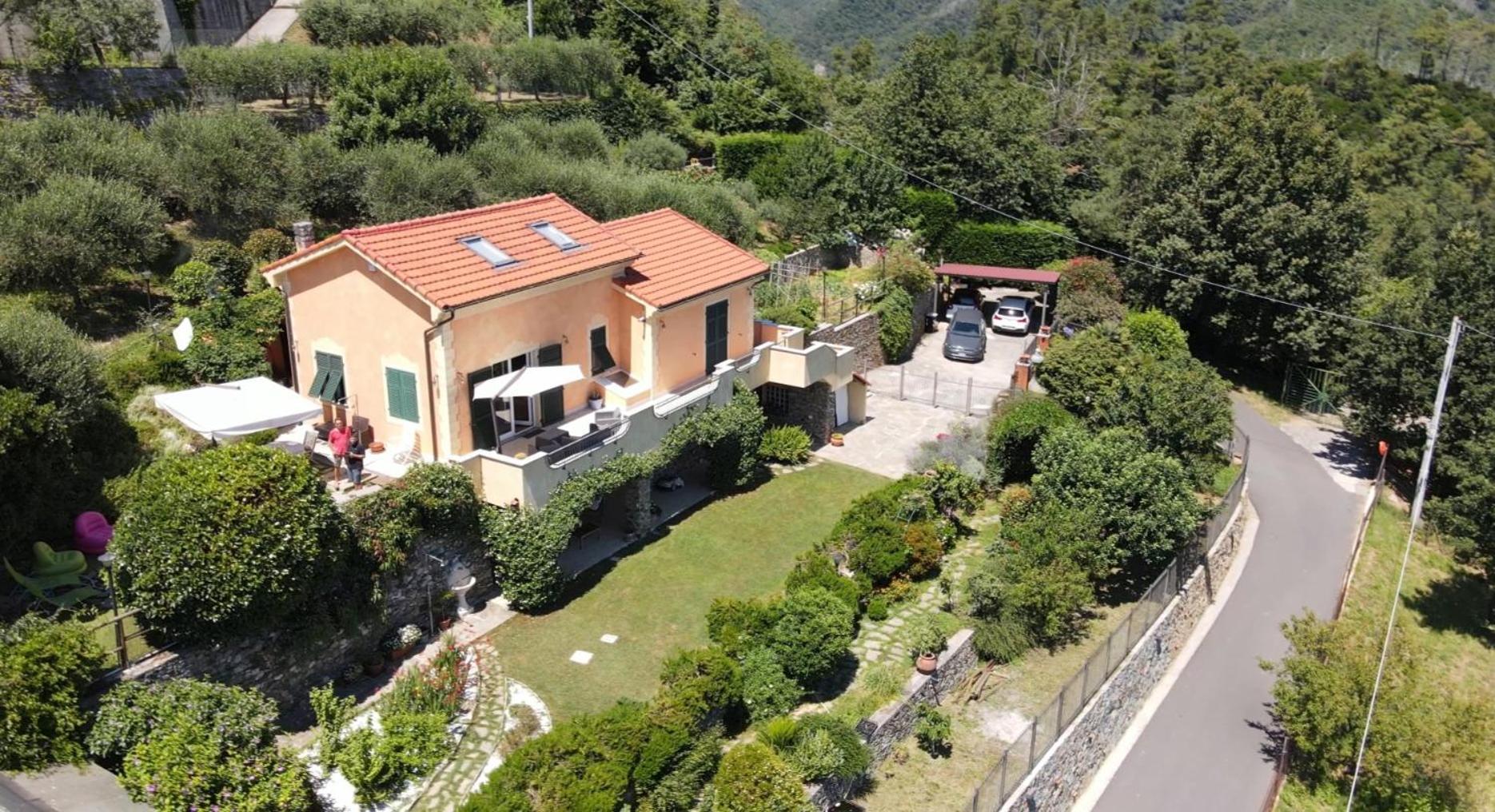 Villa Claudia Quiliano ภายนอก รูปภาพ